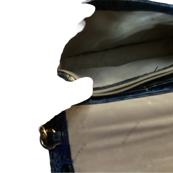 BRAHMIN MELBOURNE BLUE CROSSBODY IN GOOD CONDITION.  GENTLY USED - Picture 5 of 5